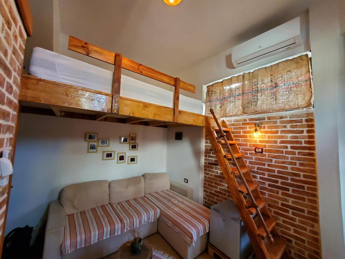 Relax Inn Korce Extérieur photo
