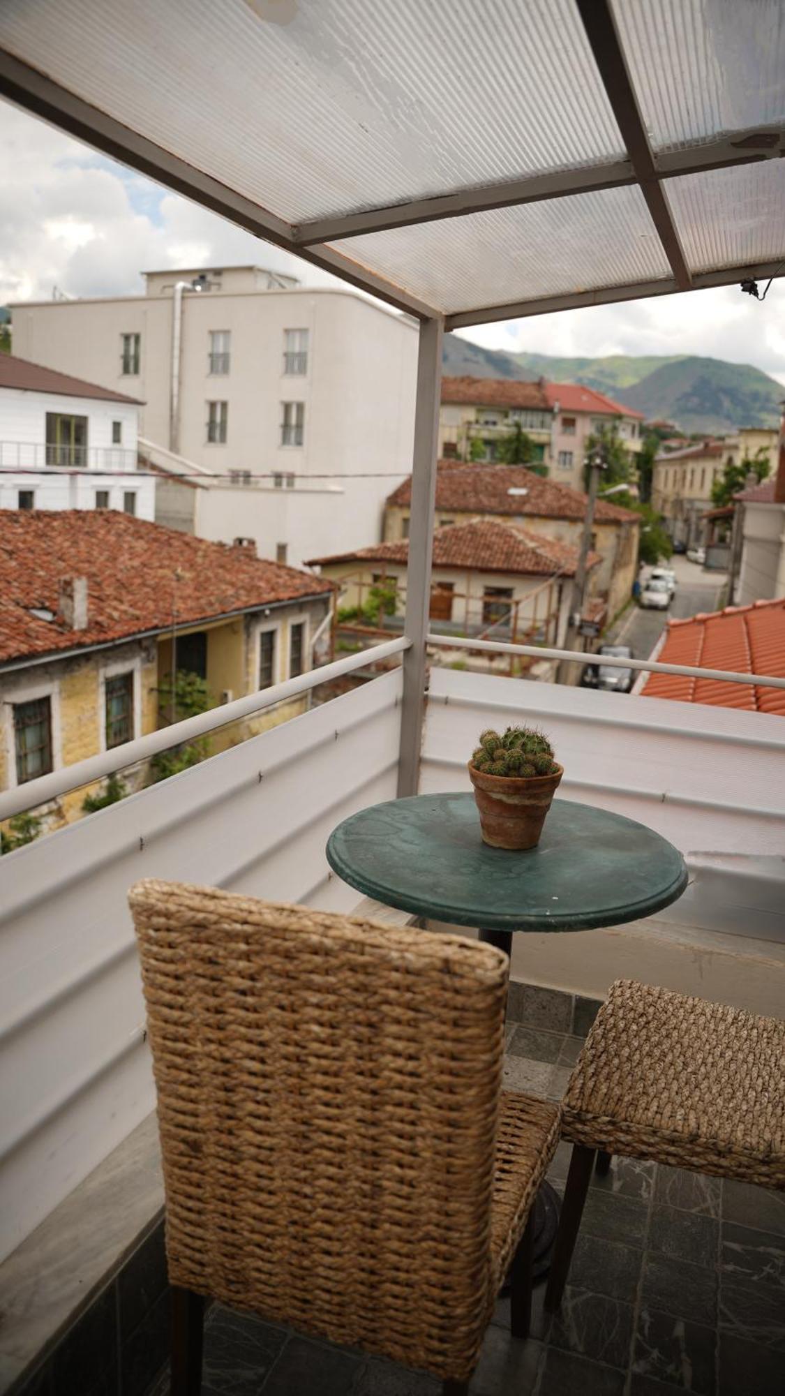 Relax Inn Korce Extérieur photo